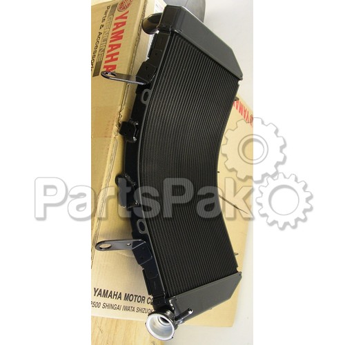 YAMAHA OEM RADIATOR 1HP E2460 00 00 YAMAHA OEM RADIATOR 1HP E2460 00 00